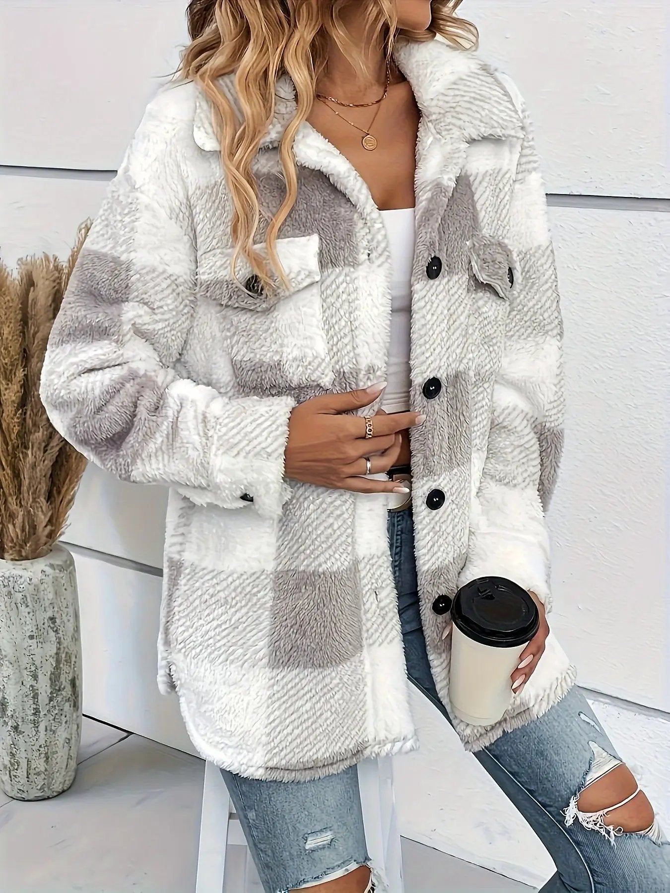 WOMEN’S PLAID FUZZY BUTTON JACKET SOLELII