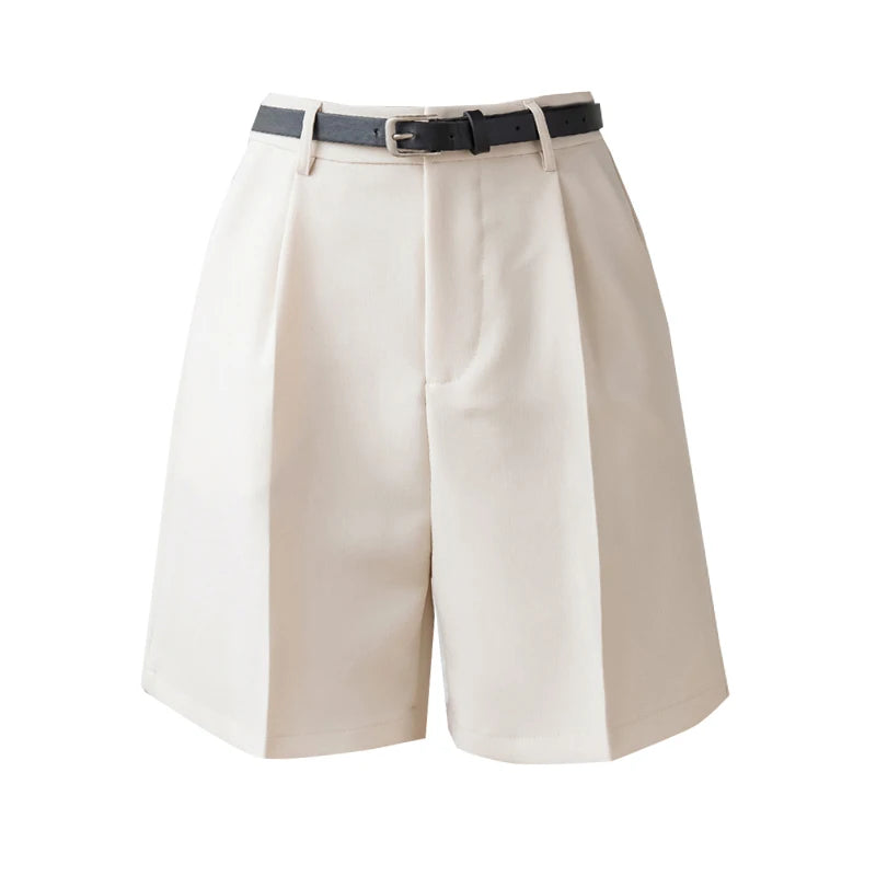 HIGH-WAISTED SHORTS WITH BELT