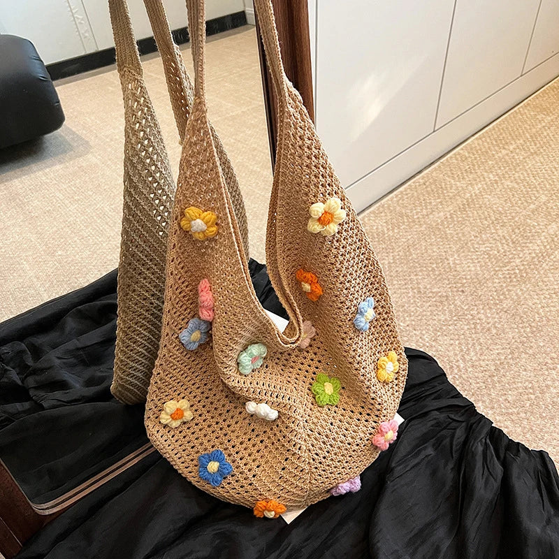 BOHEMIAN KNIT STRAW ZIPPER TOTE