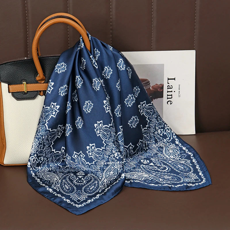 LUXURIOUS PRINTED WOMEN'S SCARF