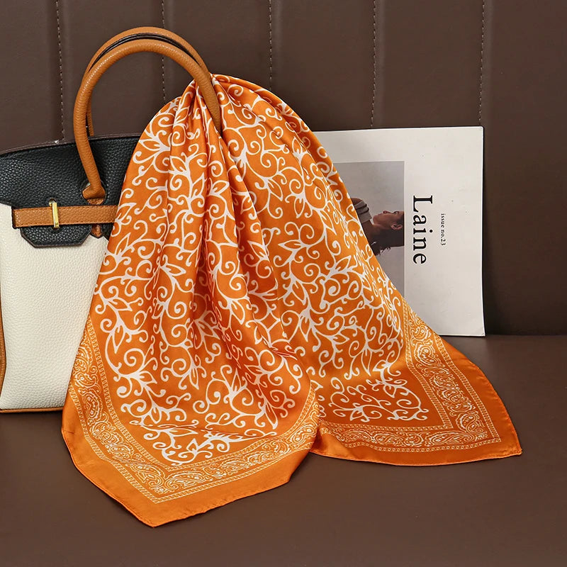 LUXURIOUS PRINTED WOMEN'S SCARF