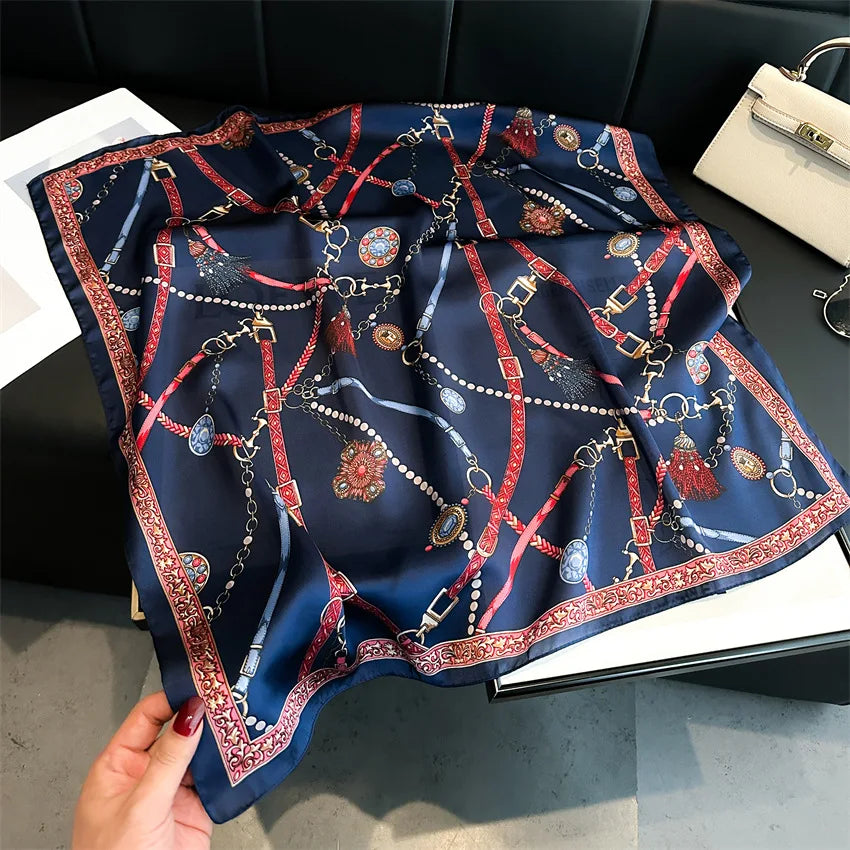 LUXURY CHAIN PRINT SILK-LIKE SCARF
