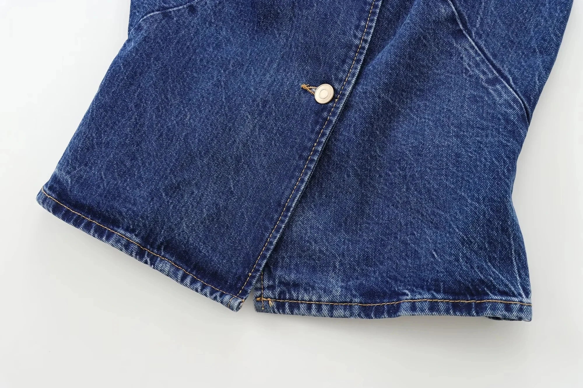 SHORT DENIM VEST WITH V-NECK