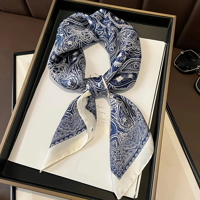 LUXURY CHAIN PRINT SILK-LIKE SCARF