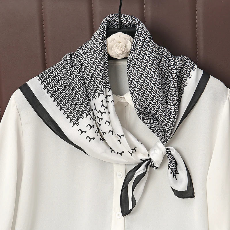 LUXURIOUS PRINTED WOMEN'S SCARF