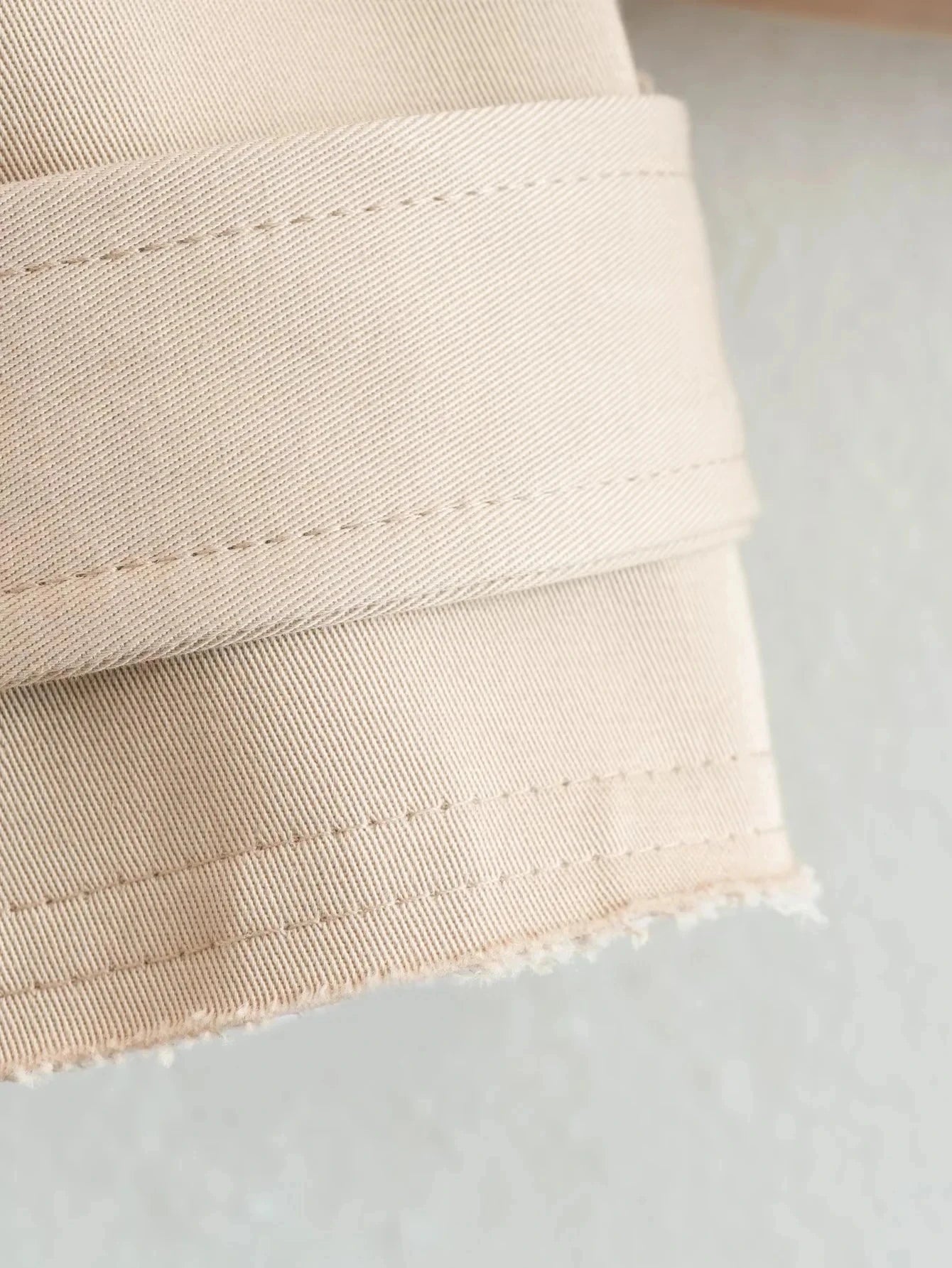 CROPPED DOUBLE-BREASTED TRENCH JACKET