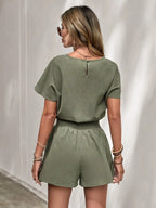 ROUND NECK SET AND ELASTIC WAIST SHORTS SOLELII