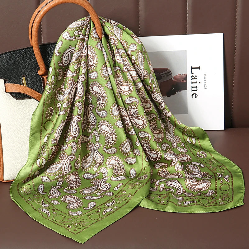 LUXURIOUS PRINTED WOMEN'S SCARF