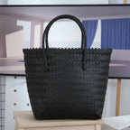 WOVEN BAMBOO-HANDLE CROCHET TOTE SOLELII