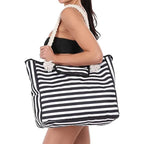 STRIPED BEACH BAG, FOLDABLE, LIGHTWEIGHT AND WATER RESISTANT SOLELII