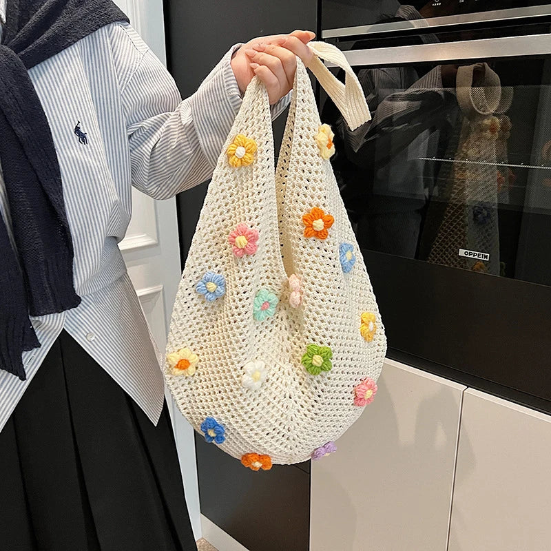 BOHEMIAN KNIT STRAW ZIPPER TOTE