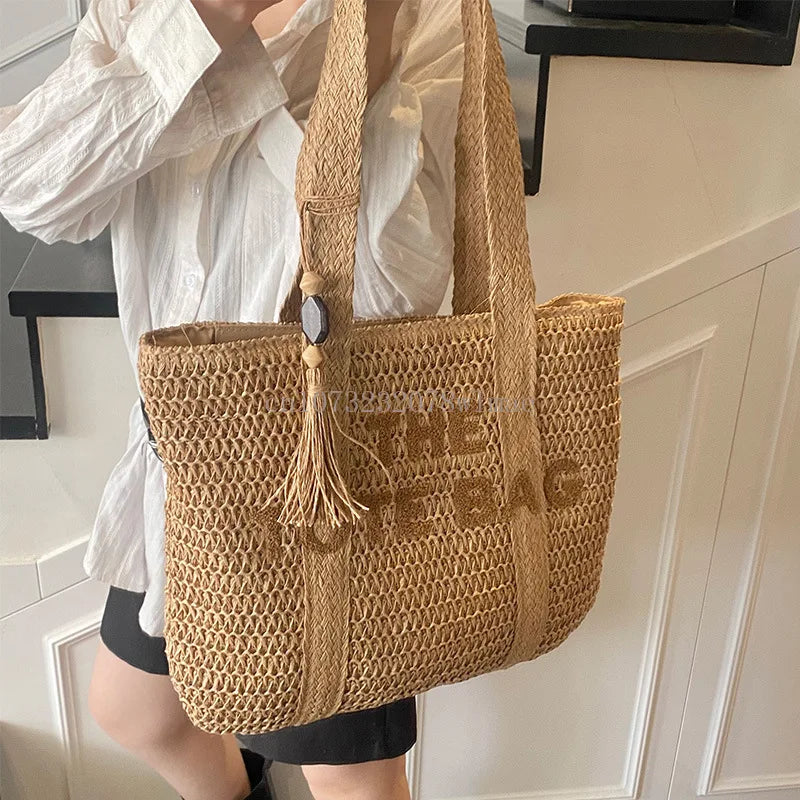 WOVEN STRAW LETTER EMBROIDERY TOTE