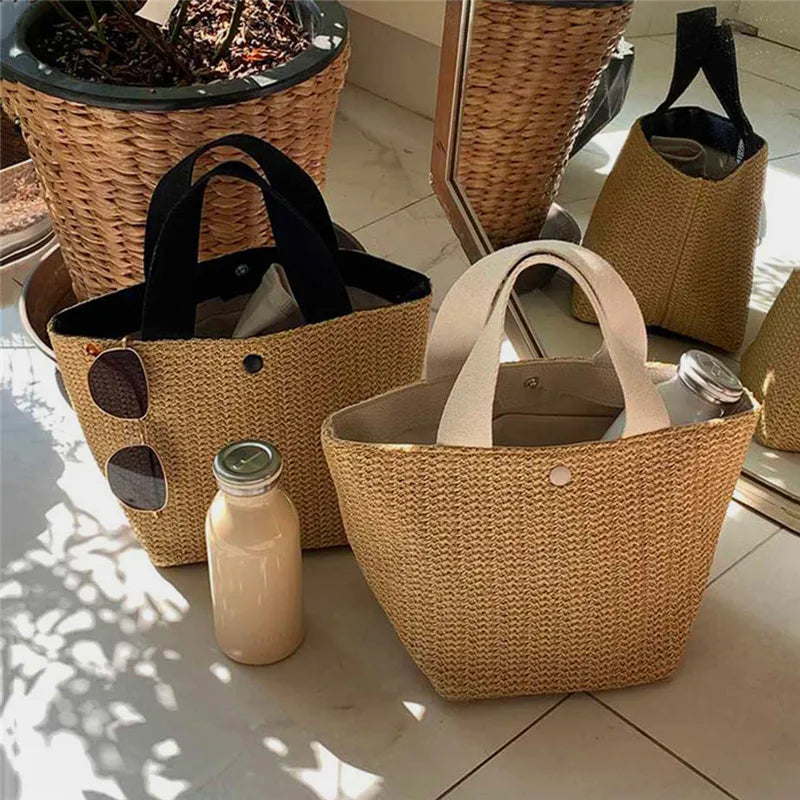 WOVEN STRAW BUCKET MESSENGER BAG