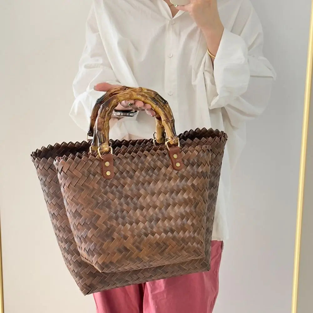 WOVEN BAMBOO-HANDLE CROCHET TOTE