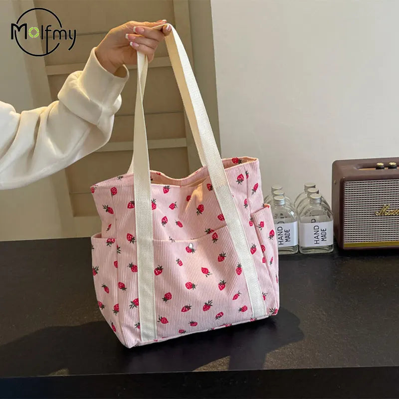 STRAWBERRY CORDUROY ZIPPER SHOULDER BAG