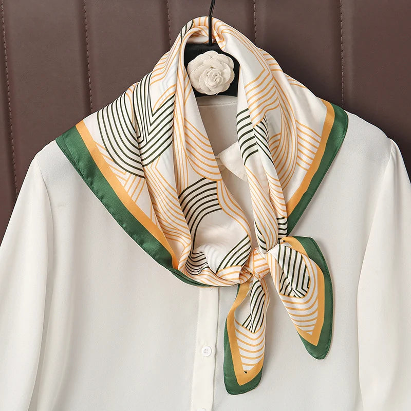 LUXURIOUS PRINTED WOMEN'S SCARF