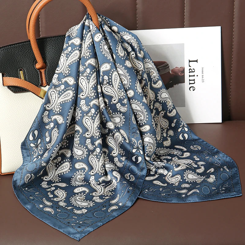 LUXURIOUS PRINTED WOMEN'S SCARF
