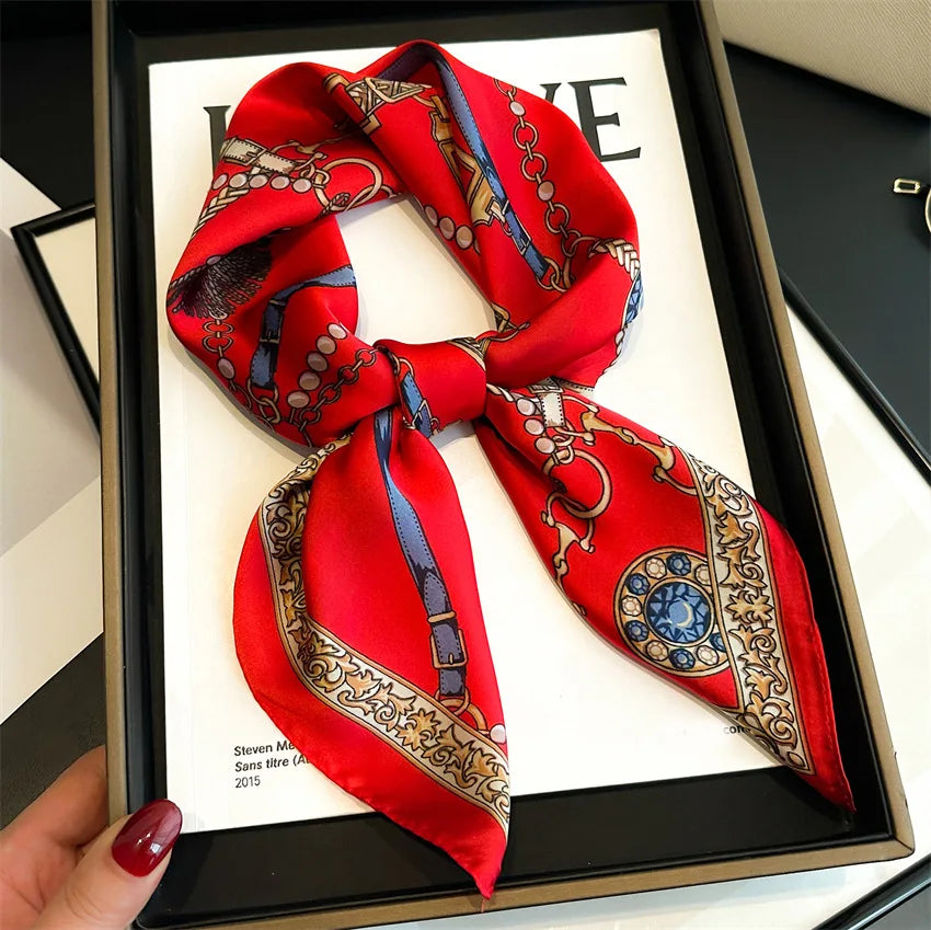 LUXURY CHAIN PRINT SILK-LIKE SCARF