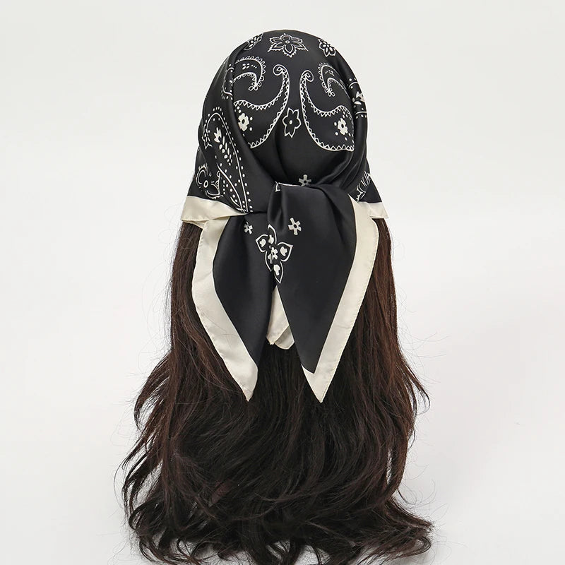 LUXURIOUS PRINTED WOMEN'S SCARF