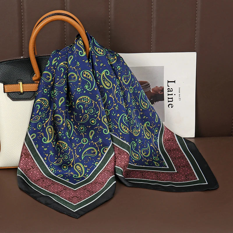 LUXURIOUS PRINTED WOMEN'S SCARF