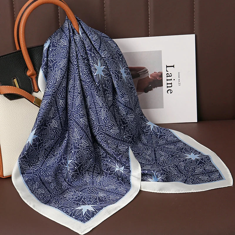 LUXURIOUS PRINTED WOMEN'S SCARF