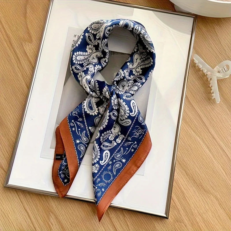 LUXURY CHAIN PRINT SILK-LIKE SCARF