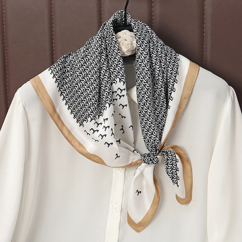 LUXURIOUS PRINTED WOMEN'S SCARF