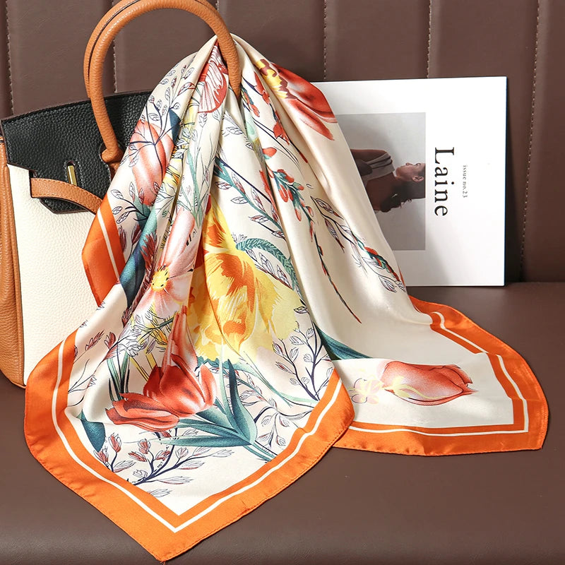 LUXURIOUS PRINTED WOMEN'S SCARF