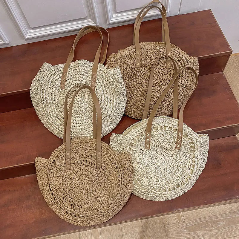 ROUND WOVEN STRAW SHOULDER BAG