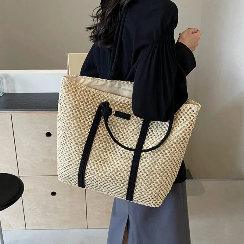 SUMMER STRAW BAG WITH SHOULDER STRAP AND LARGE CAPACITY
