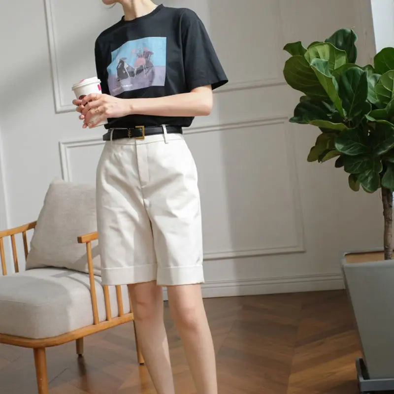 HIGH-WAISTED COLLEGE FASHION SHORTS