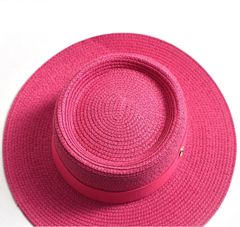 WOMEN’S STRAW SUN HAT WITH FLAT BRIM & RIBBON