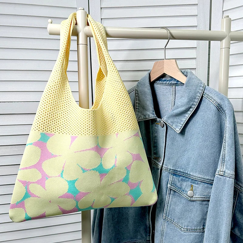 KNIT LETTER CROCHET SHOULDER BAG