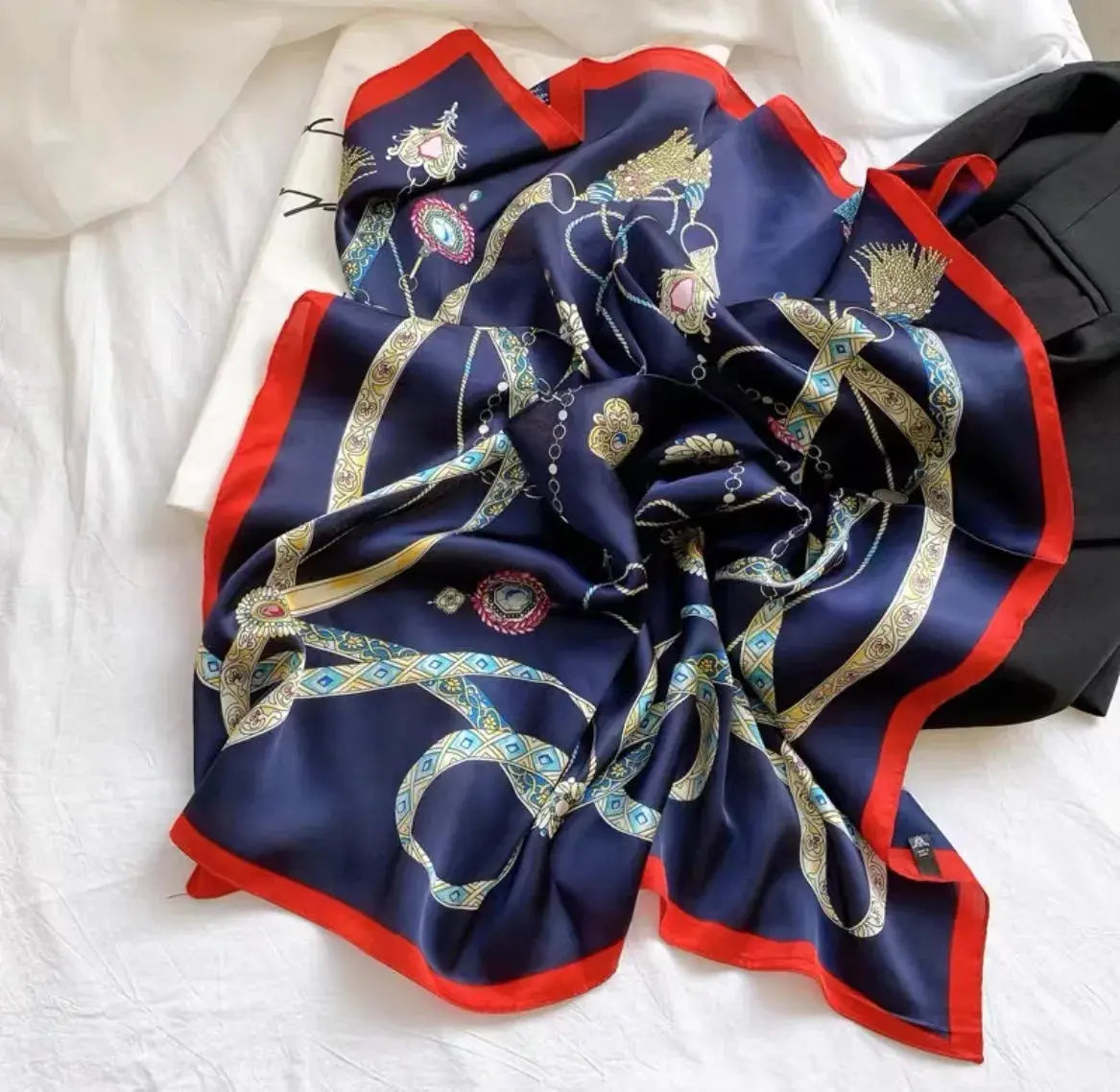 LUXURY PRINT SILK SQUARE SCARF Test
