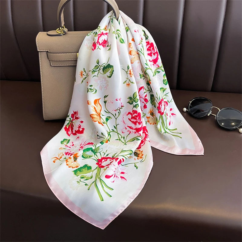 LUXURIOUS PRINTED WOMEN'S SCARF