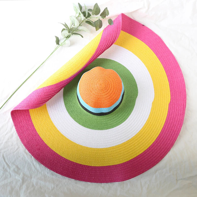 WIDE-BRIMMED STRAW SUN HAT