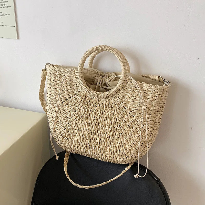 WOVEN STRAW BUCKET STRING BAG