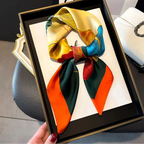 LUXURY CHAIN PRINT SILK-LIKE SCARF Test