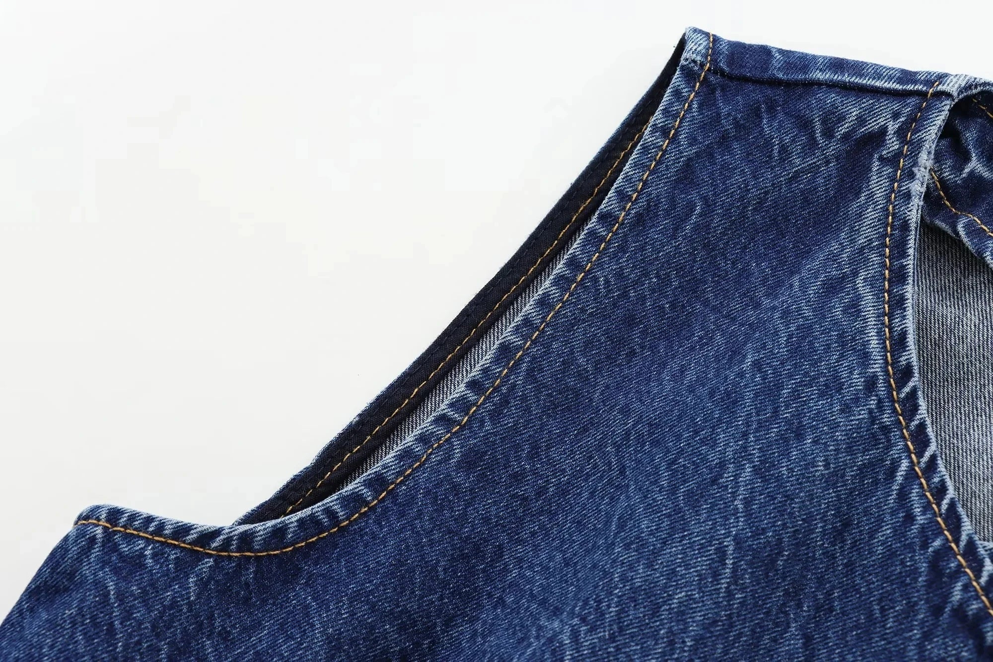 SHORT DENIM VEST WITH V-NECK