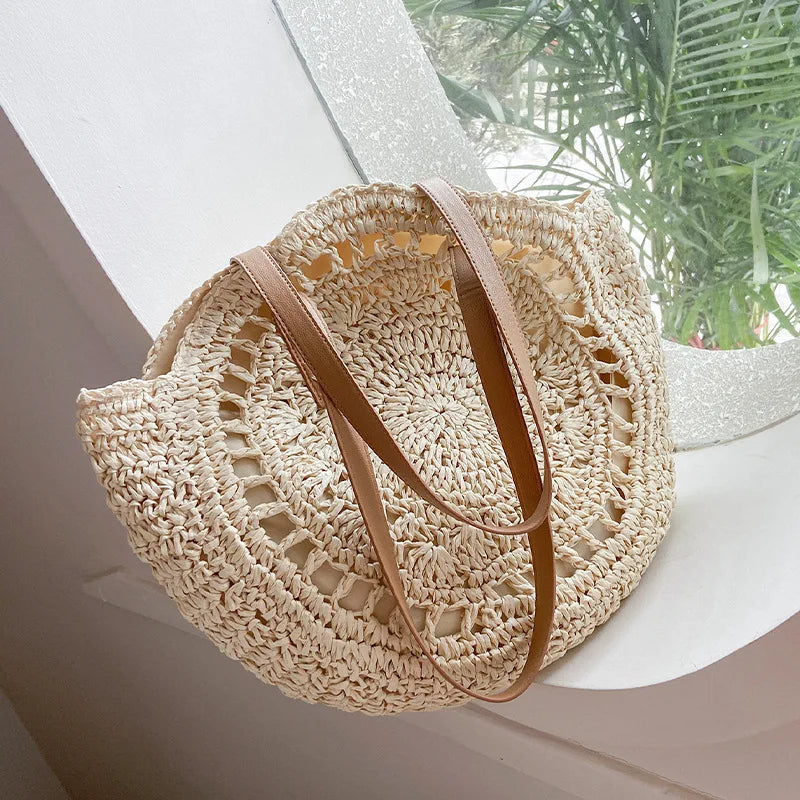 ROUND WOVEN STRAW SHOULDER BAG