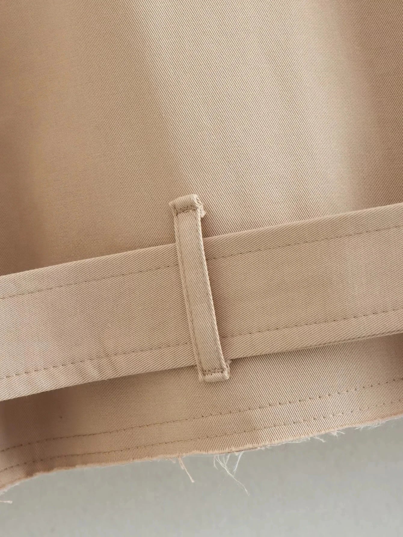 CROPPED DOUBLE-BREASTED TRENCH JACKET