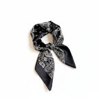 CHAIN PRINT SILK NECK SCARF Test