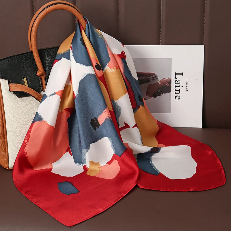 LUXURIOUS PRINTED WOMEN'S SCARF