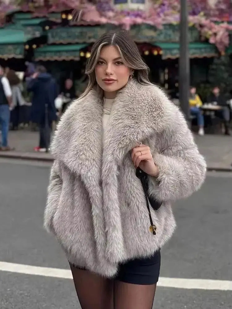 FAUX FUR COAT WITH LAPEL COLLAR