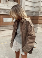 WOMEN’S SHORT SUEDE JACKET ZIPPER POCKETS SOLELII