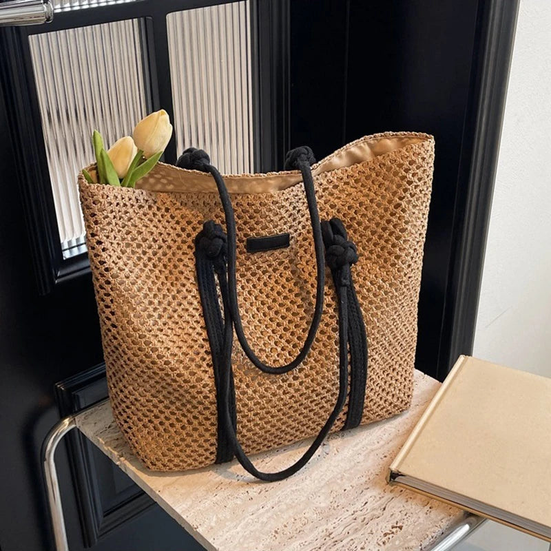 SUMMER STRAW BAG WITH SHOULDER STRAP AND LARGE CAPACITY