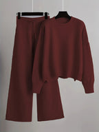 WOMEN’S KNIT SWEATER AND PANTS SET SOLELII